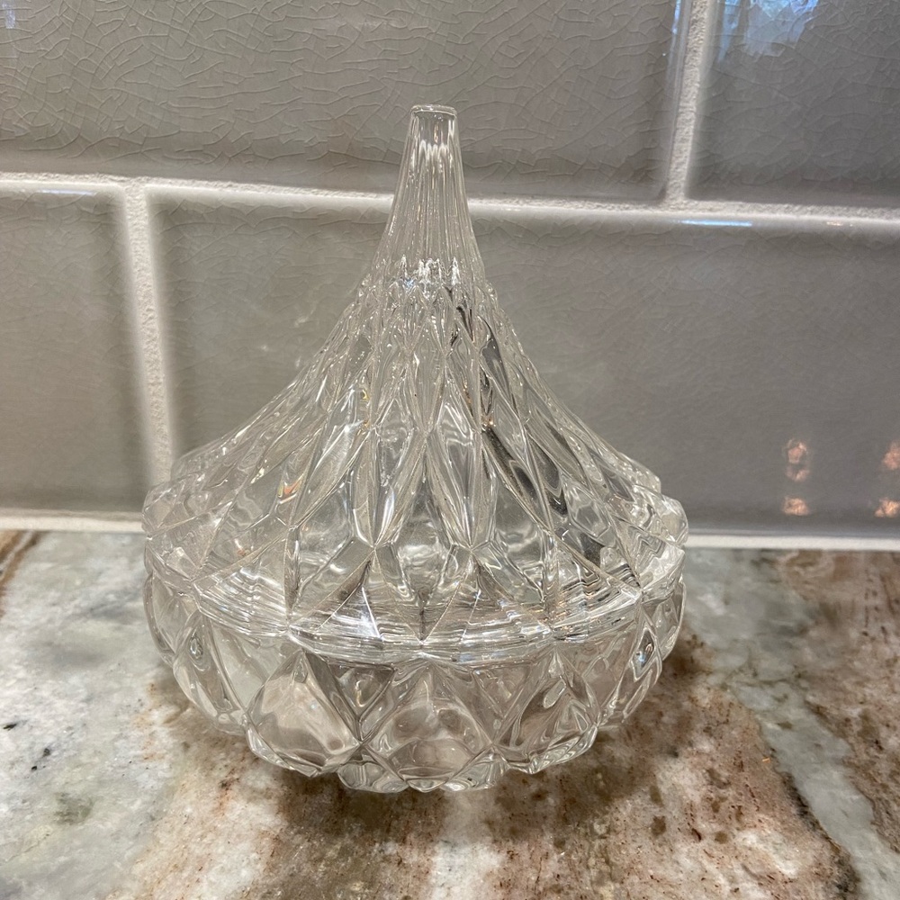 Elegant Clear Glass Decorative Hershey’s Candy Dish